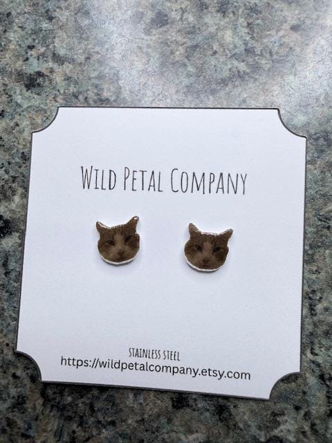 Custom Pet Earrings – Your Pet as Jewelry
